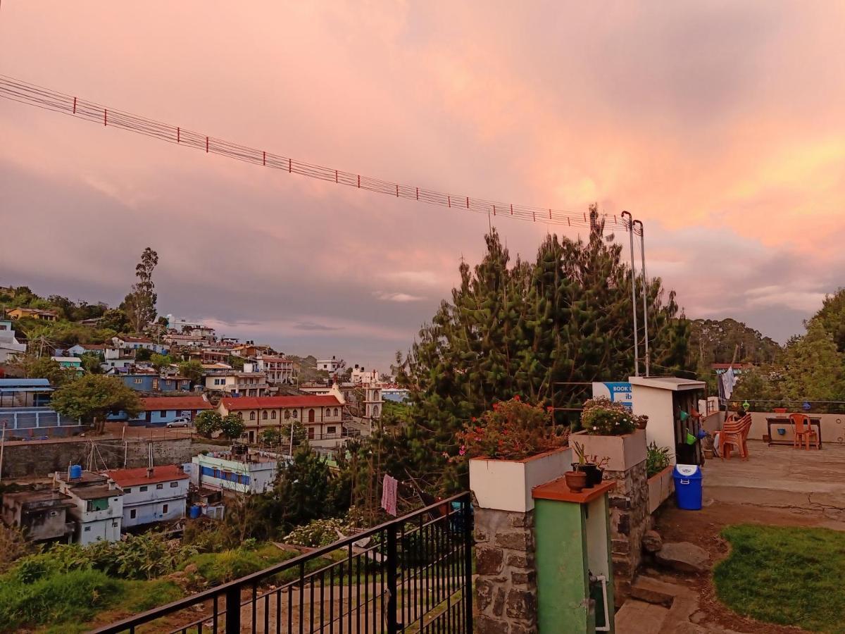Tree Top Villa Kodaikanal Homestay Exterior photo
